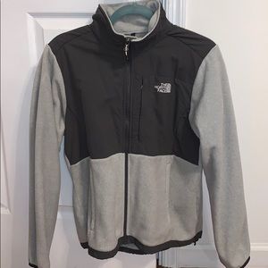 North Face Women’s Fleece Jacket